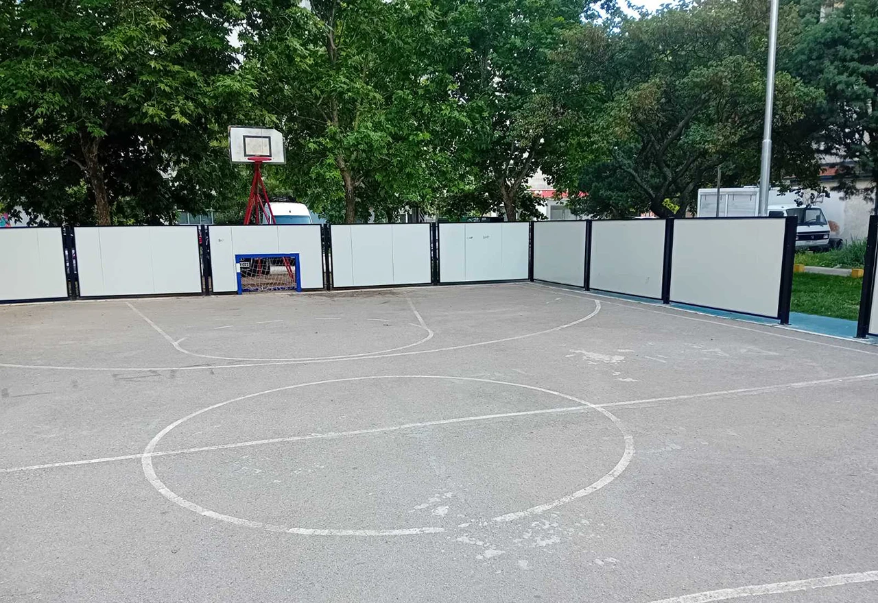 Sve je spremno za novo izdanje Street Soccera, na igralište instalirane mantinele