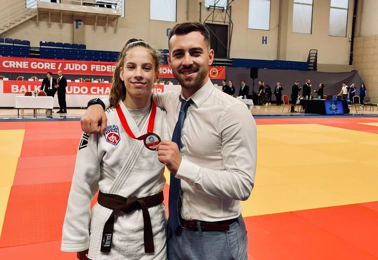 Johanna Elisabeth Klinger i Nika Zovko zablistale na prvenstvu Balkana