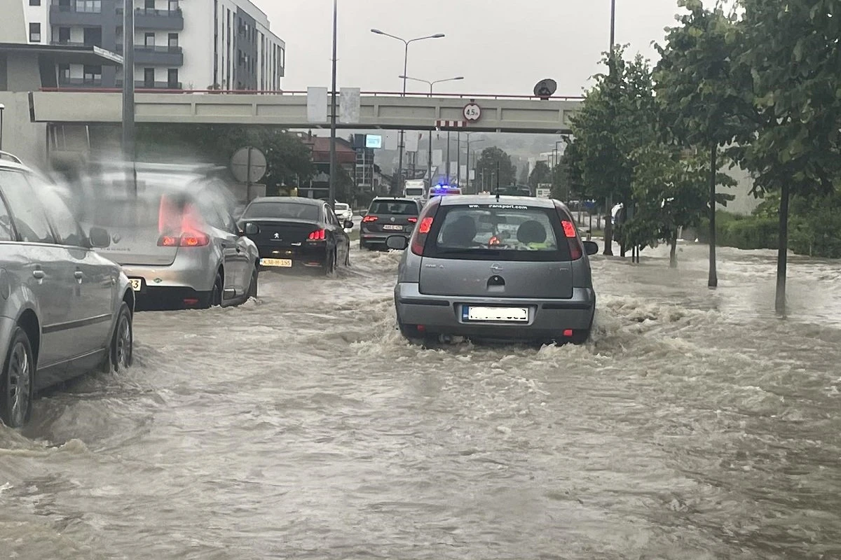 Banja Luka pod vodom - nevrijeme se brzo kreće, pratite vremenska upozorenja