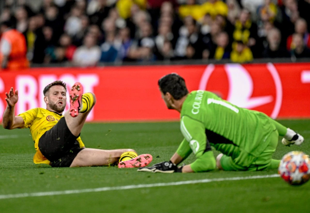 Vratnica i Courtois spasili Real, Borussia prokockala tri velike prilike