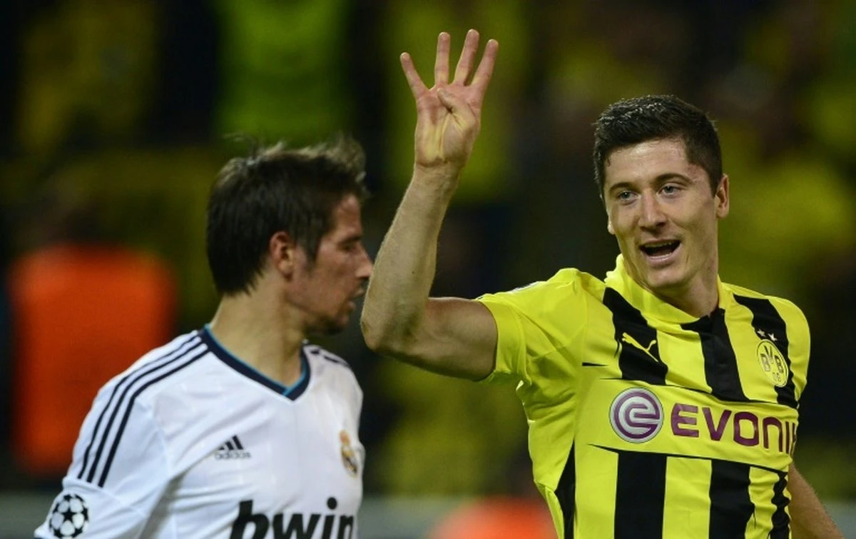 VIDEO I Navijači Reala pamte "četvrticu" Lewandowskog