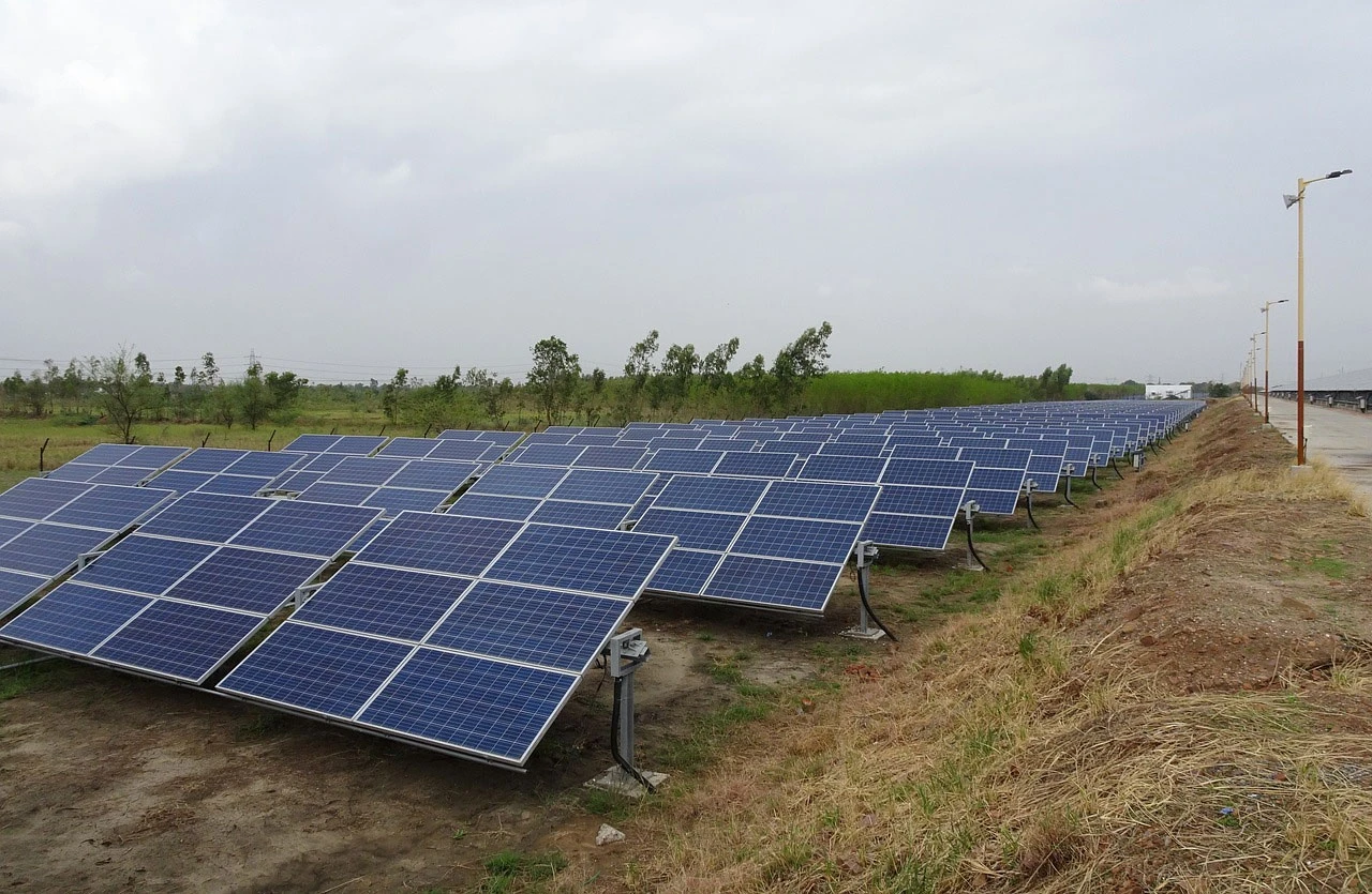 Globalni prijelaz na obnovljive izvore energije usporen 2023.