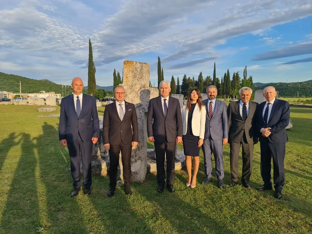 Udruga žrtava genocida odgovara Grliću Radmanu - ''Mi ne izjednačavamo, mi iznosimo sudski utvrđene činjenice''
