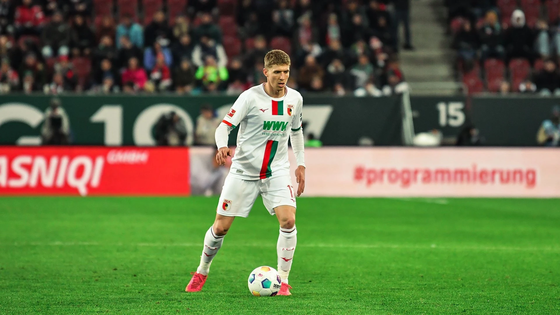 Povremeni Vatreni prešao iz Eintrachta u Augsburg