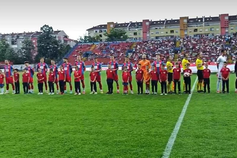 Himna BiH žestoko izviždana u Banja Luci, igrači Borca ignorirali zastavu