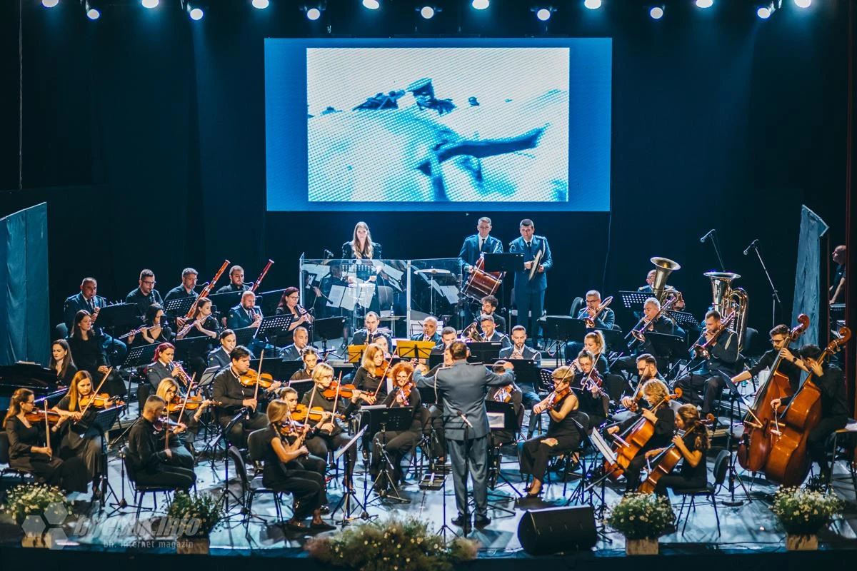 Simfonijski orkestar Mostar odao počast kulturnoj baštini u skladu s povijesnim nasljeđem