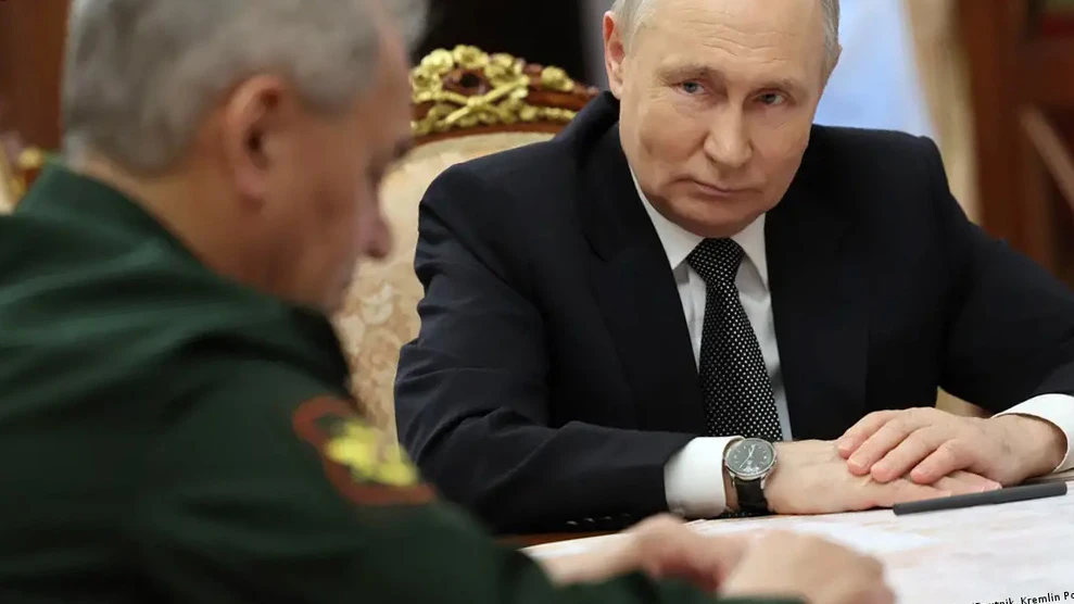 Zašto je Putin smijenio Šojgua?