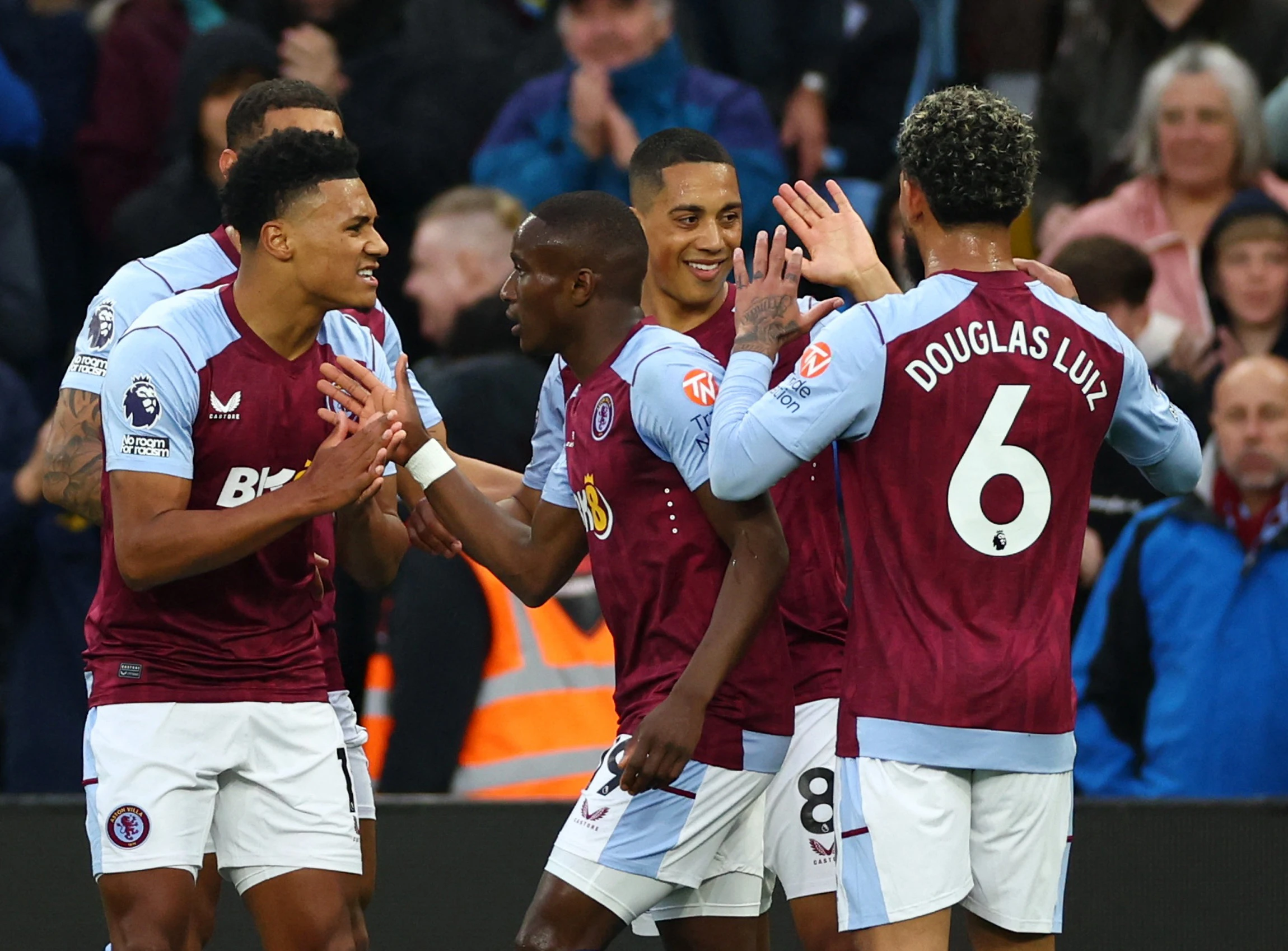 VIDEO I Aston Villa preokretom u završnici do boda protiv Liverpoola