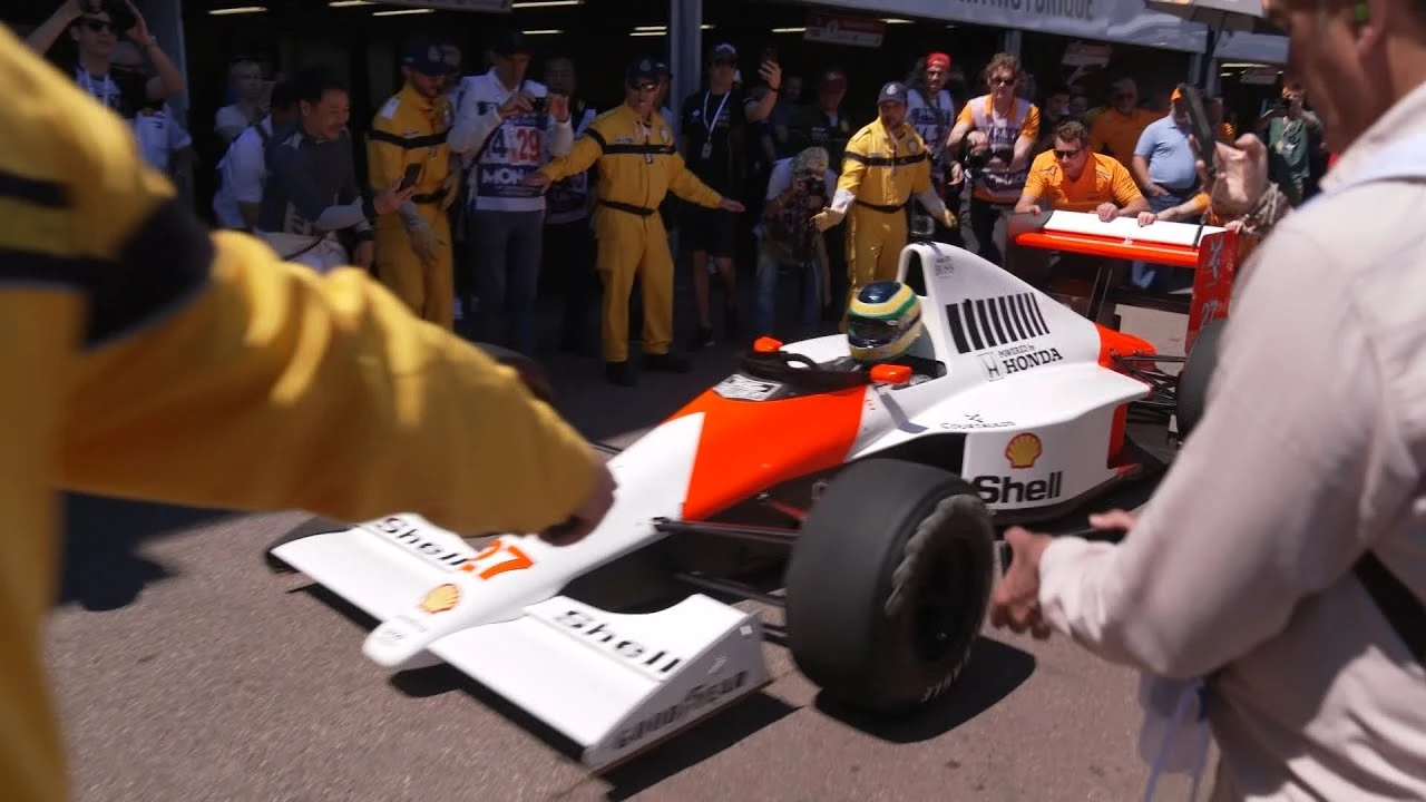 VIDEO I Parada bolida Ayrtona Senne ulicama Monaka 