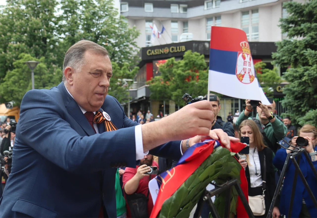 Dodik najavio novu borbu: Osloboditi se BiH