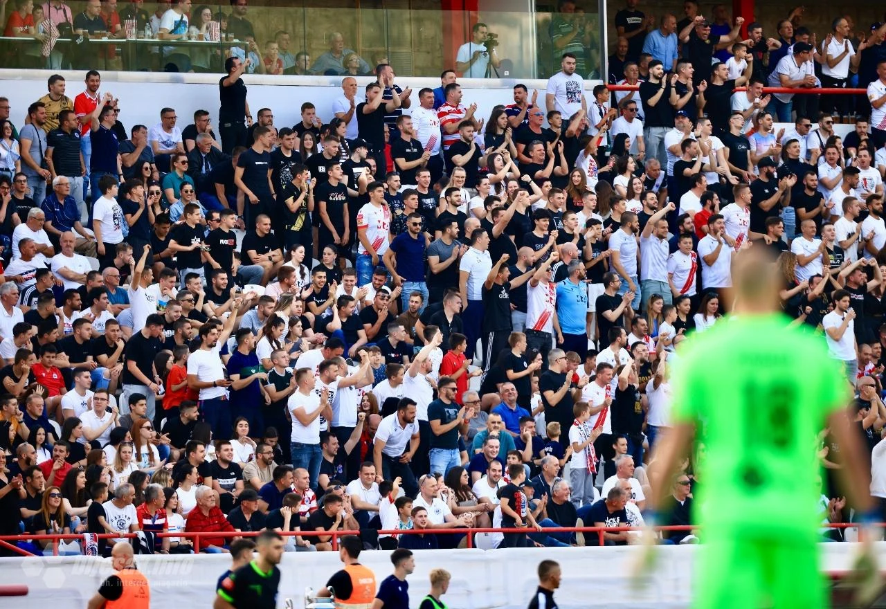 FOTO | Ćuže majstorskim golom donio Zrinjskom prednost na poluvremenu
