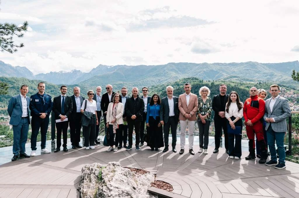 Zastava EU podignuta u Konjicu povodom obilježavanja Dana Europe 2024