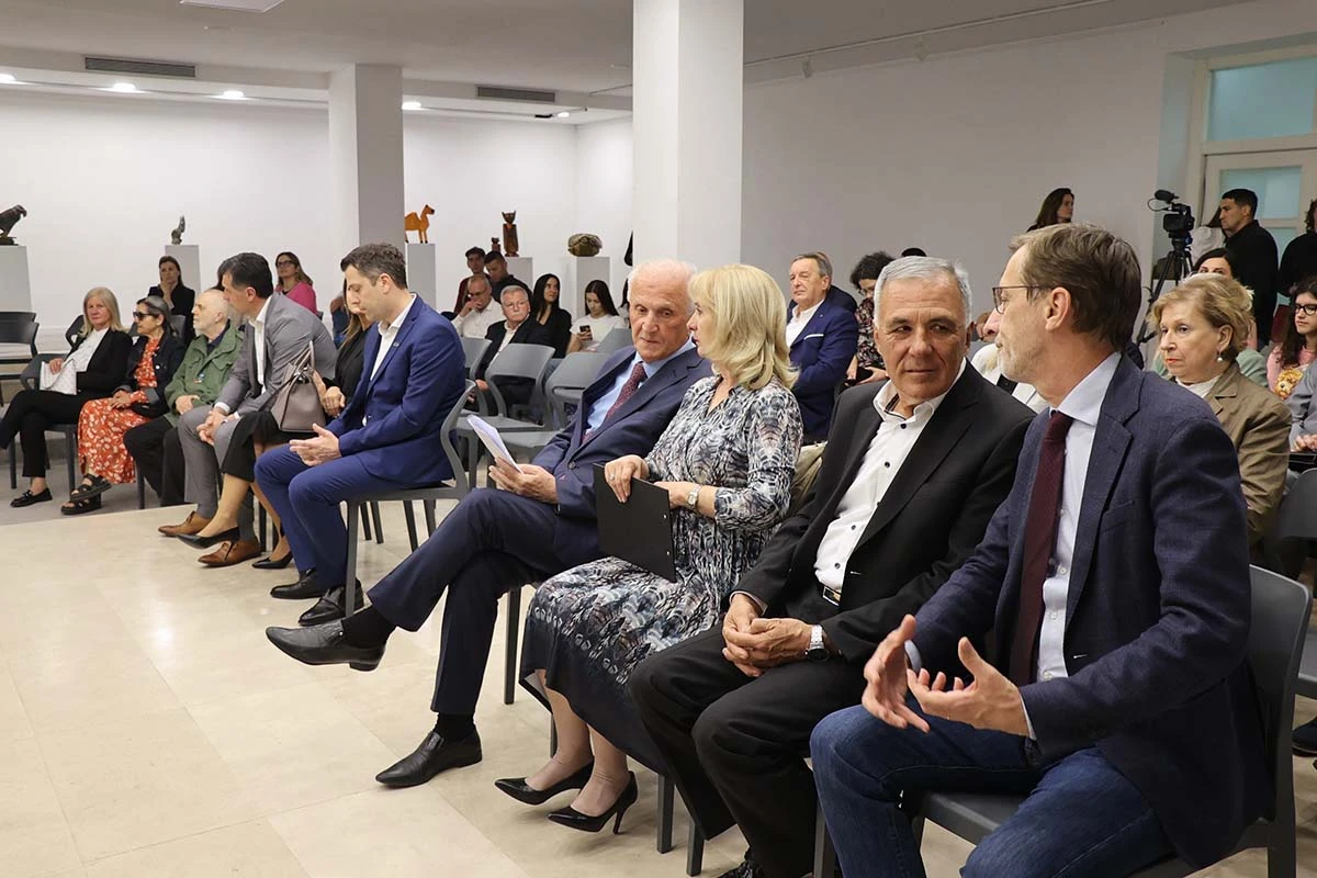 Mostarsko proljeće: Predstavljen roman 'Portret duše' autora Mire Gavrana