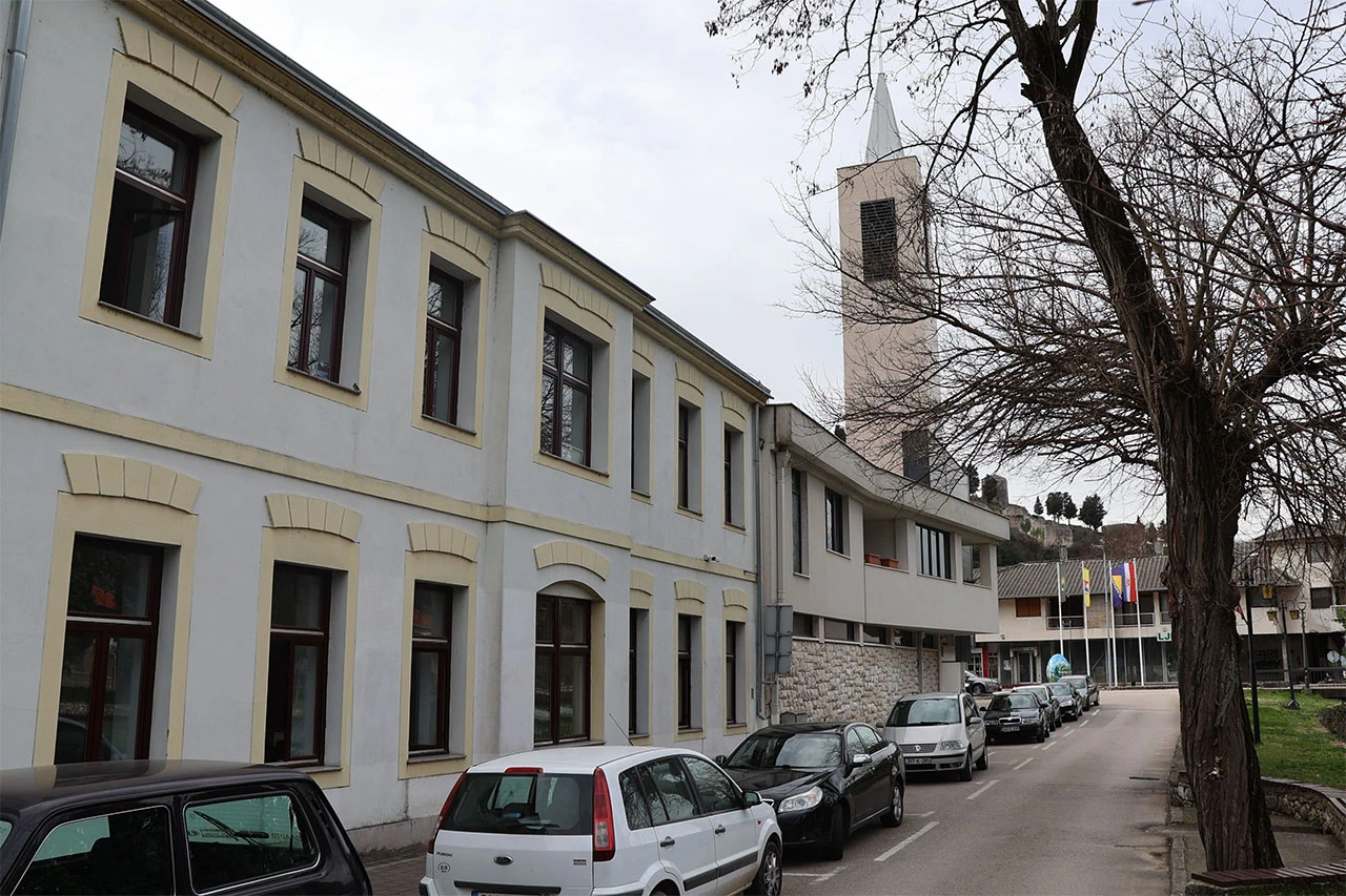 Grad Stolac pokriva troškove maturalne večere