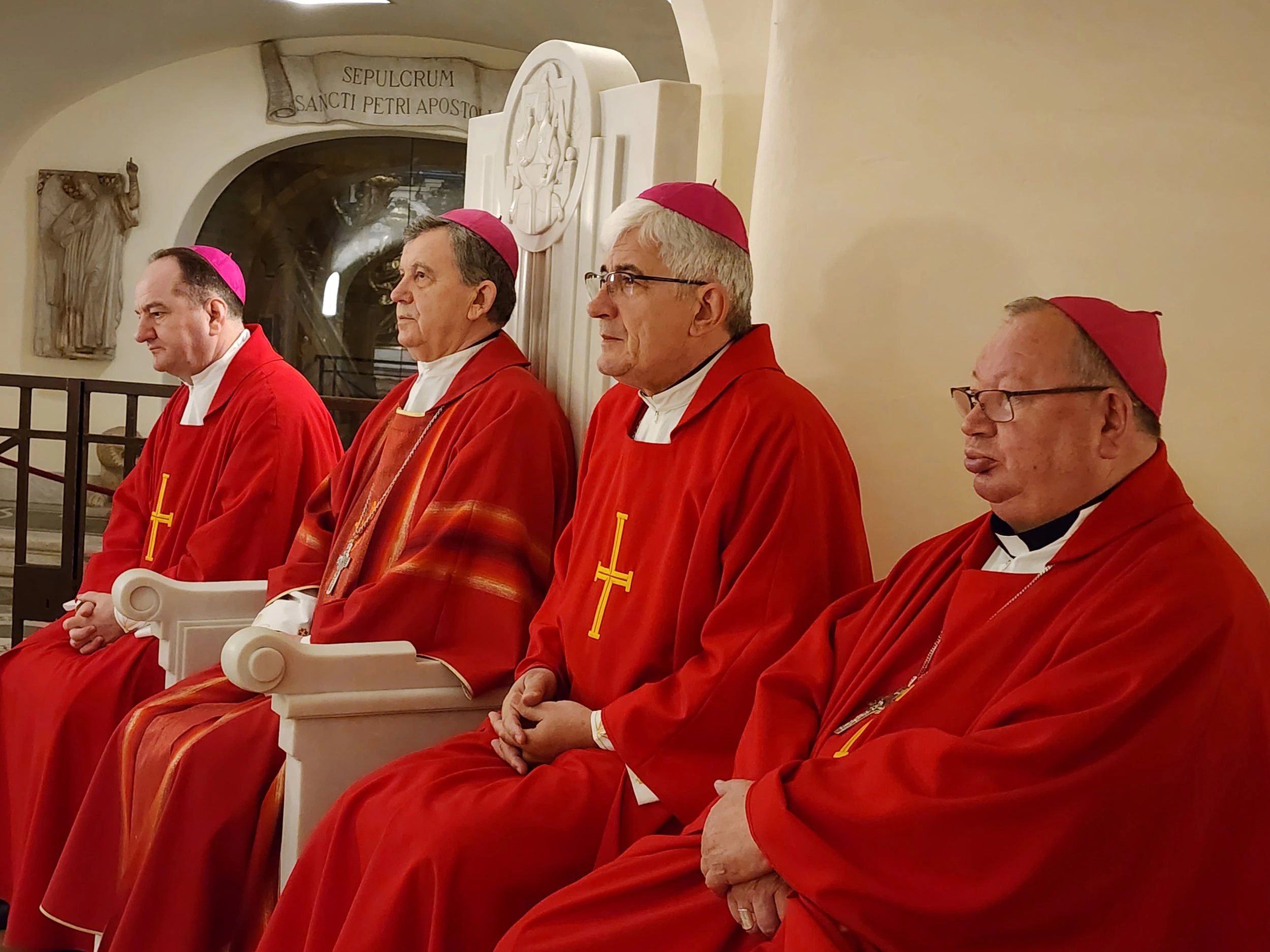 Misnim slavljem na grobu sv. Petra biskupi Biskupske konferencije BiH započeli pohod ''ad limina''