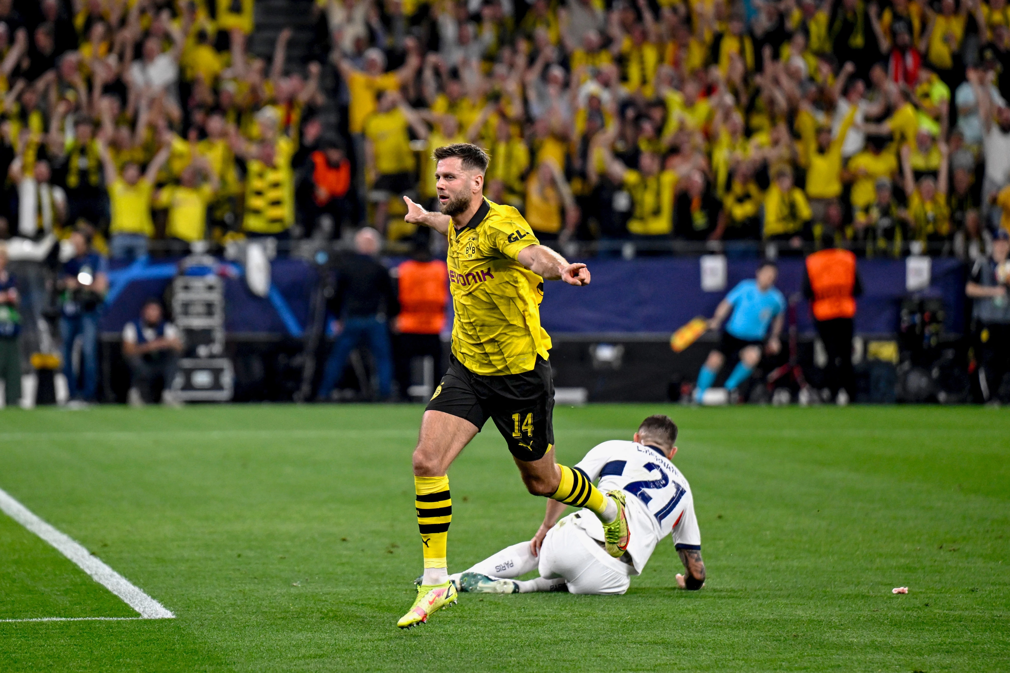 VIDEO I Borussia Dortmund ostvarila minimalnu prednost protiv PSG-a