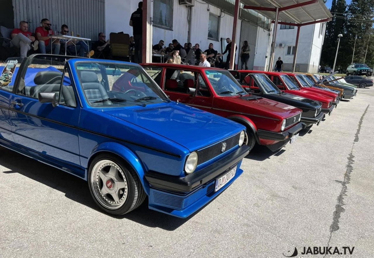 Raj za ljubitelje Volkswagena: U Ljubuški stigli vozači i limeni ljubimci iz cijele regiije 