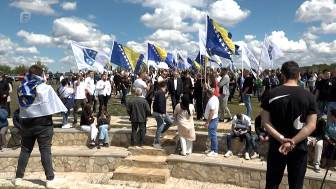 Ramo Isak poručio da mu sinovi neće biti u trezoru, nego s njim na prvim linijama