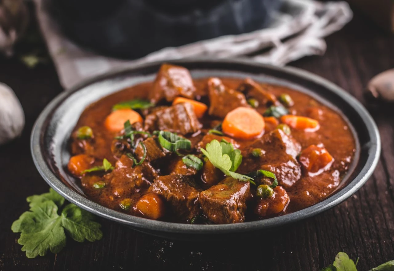 Recept za mamin gulaš: Neka se meso topi u ustima