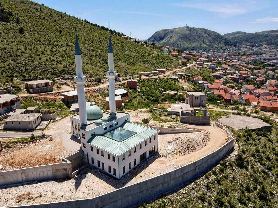 Medžlis IZ Mostar o džamijama, građevinskim dozvolama i jednom e-mailu