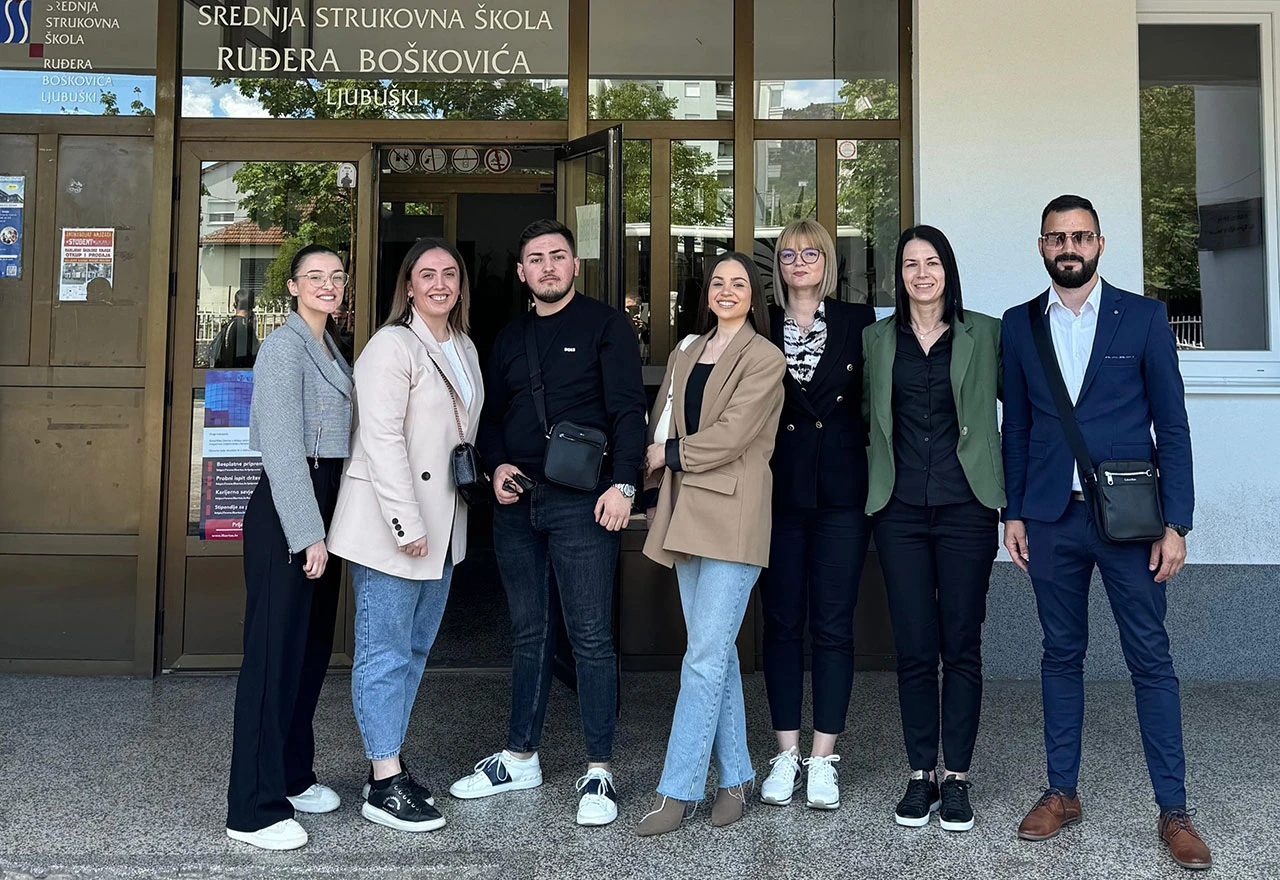 "Odluči se za zanimanje budućnosti": Ljubušacima predstavljen program Agronomskog i prehrambeno-tehnološkog fakulteta