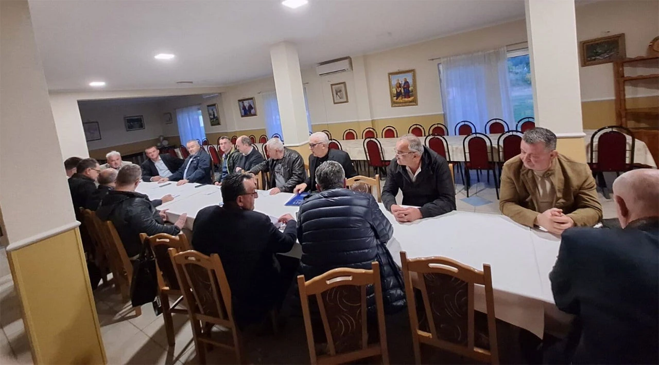 HDZ1990: Vlada HNŽ i resorno ministarstvo odgovorni za katastrofalno stanje u odgojno-obrazovnom sustavu