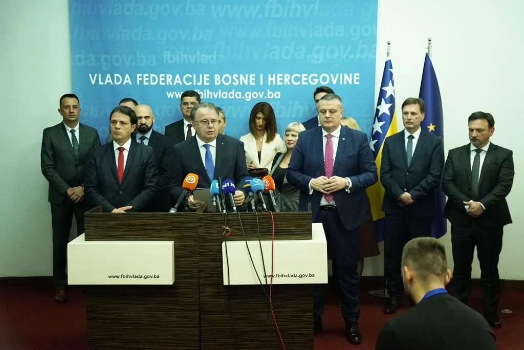 Godinu dana Vlade F BiH: Nikšić o ratu, južnoj interkonekciji i novcu