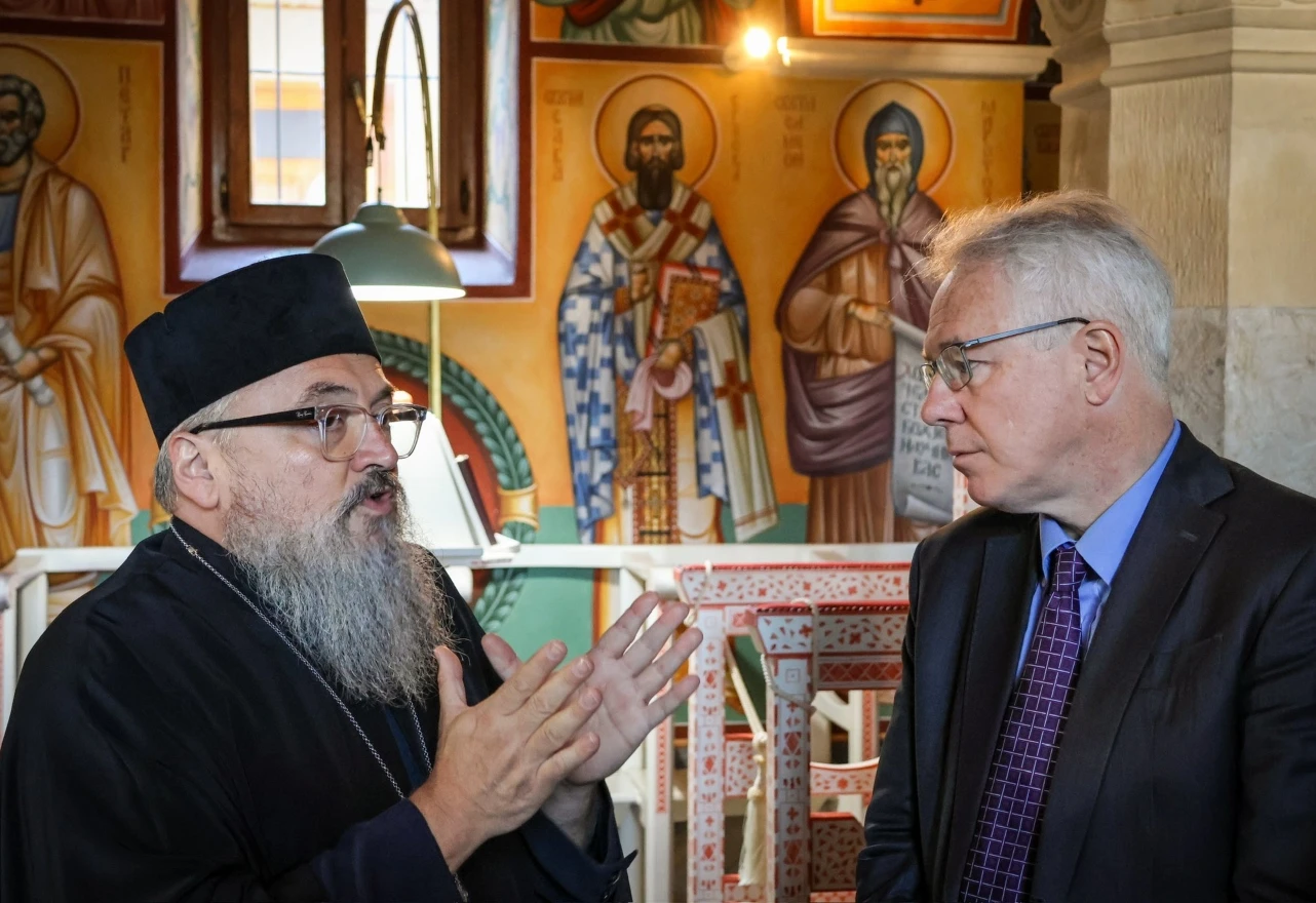 Murphy u manastiru Žitomislić: Razgovarano o povratku Srba i njihovoj integraciji
