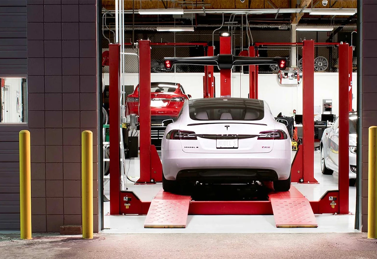Tesla gasi 400 radnih mjesta u Njemačkoj
