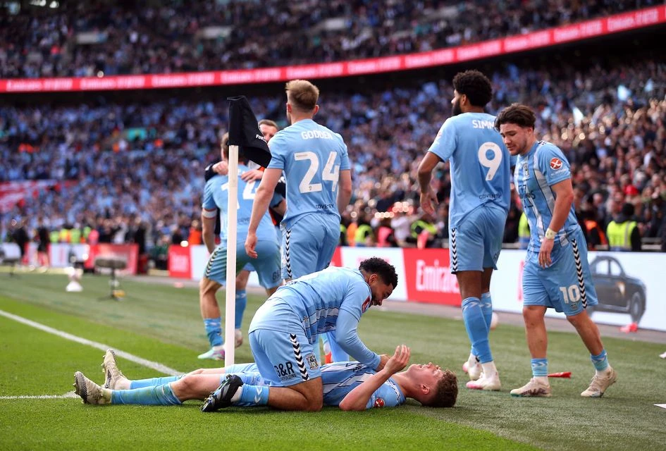 VIDEO I Coventry se vratio nakon 0:3 a onda je došao VAR