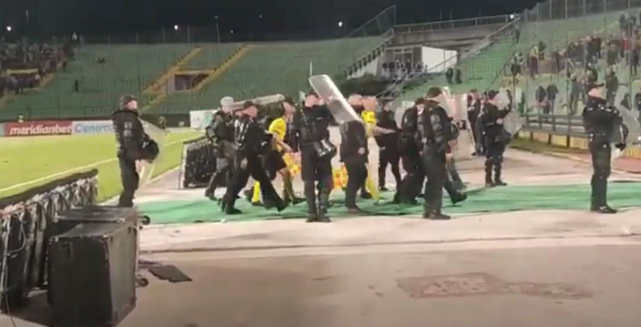 VIDEO I Kazlagić i igrači Borca pod "vatrom" na ulasku u svlačionice