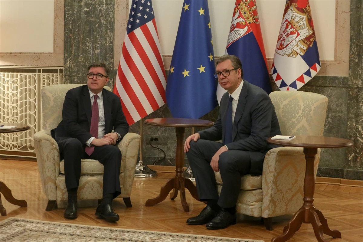 Vučić s O'Brienom o rezoluciji - ''Posebno sam zabrinut zbog toga''