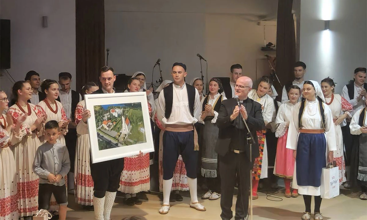 Bjelopoljci u posjeti Hrvatima Welsa i Gornje Austrije
