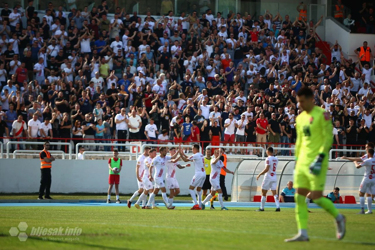 Zrinjski slavio, Velež se ispromašivao