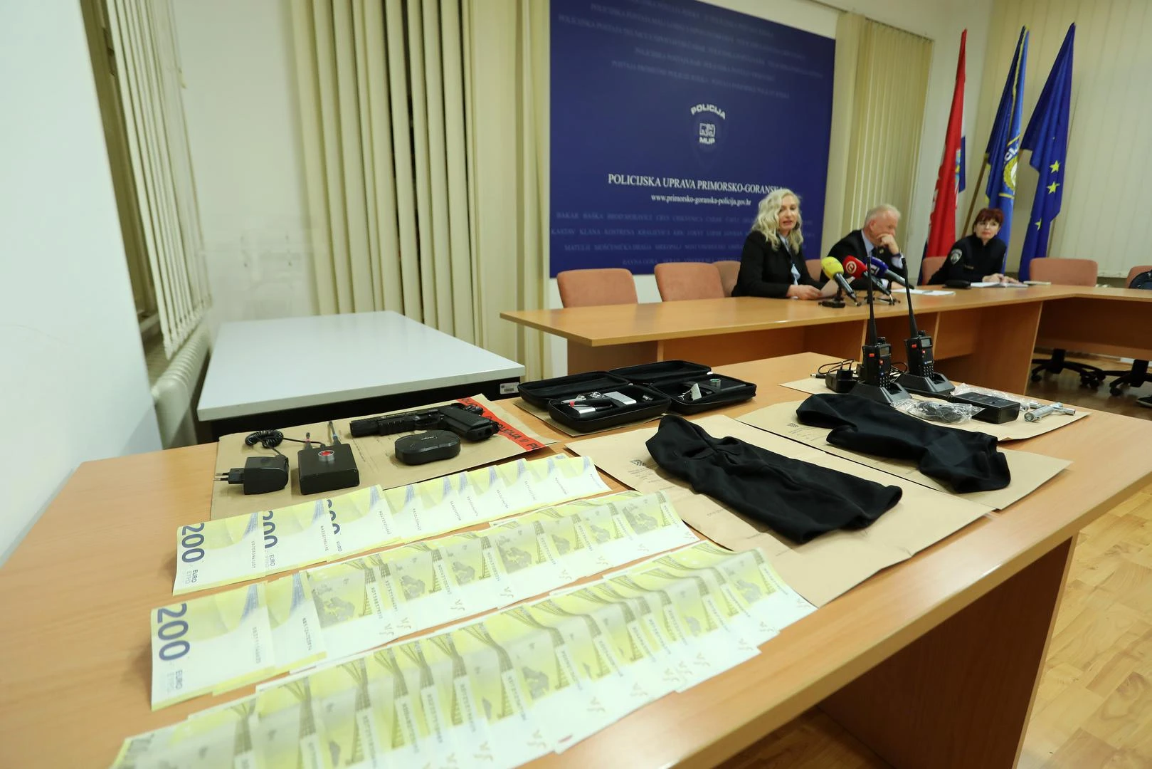 Ukrali 780 tisuća eura pa novac trošili na nekretnine