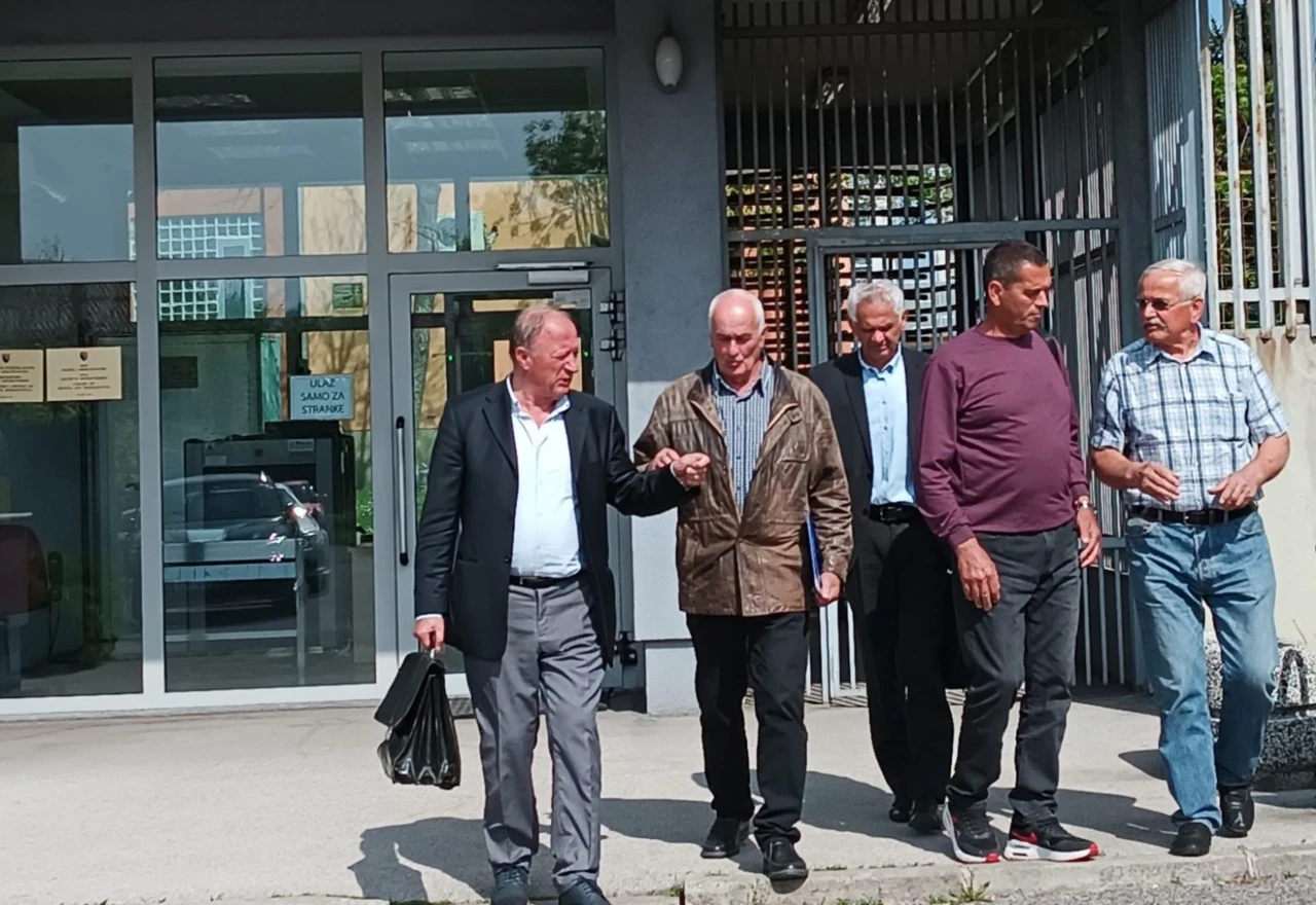 Počelo suđenje za genocid u Srebrenici - Optuženi za ubojstvo 65 osoba 