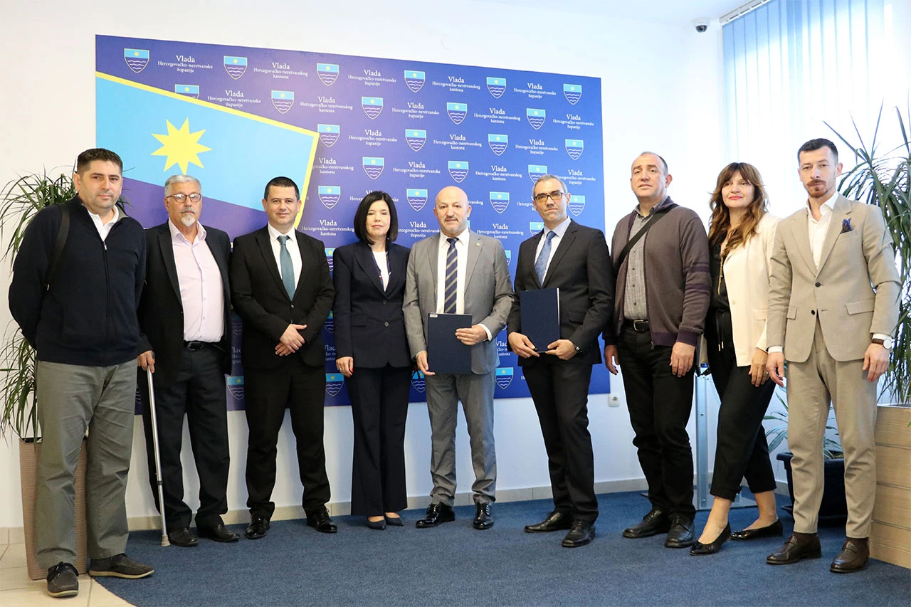 Potpisan kolektivni ugovor za službenike tijela uprave i sudbene vlasti u FBiH