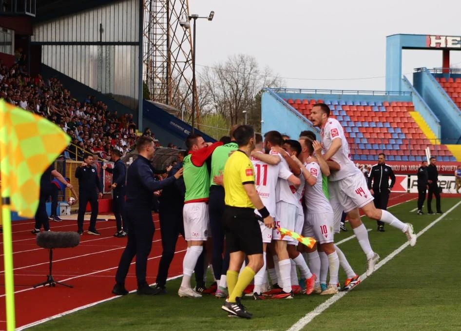 Plemići pokorili Banja Luku: Borcu prvi poraz nakon sedam mjeseci!