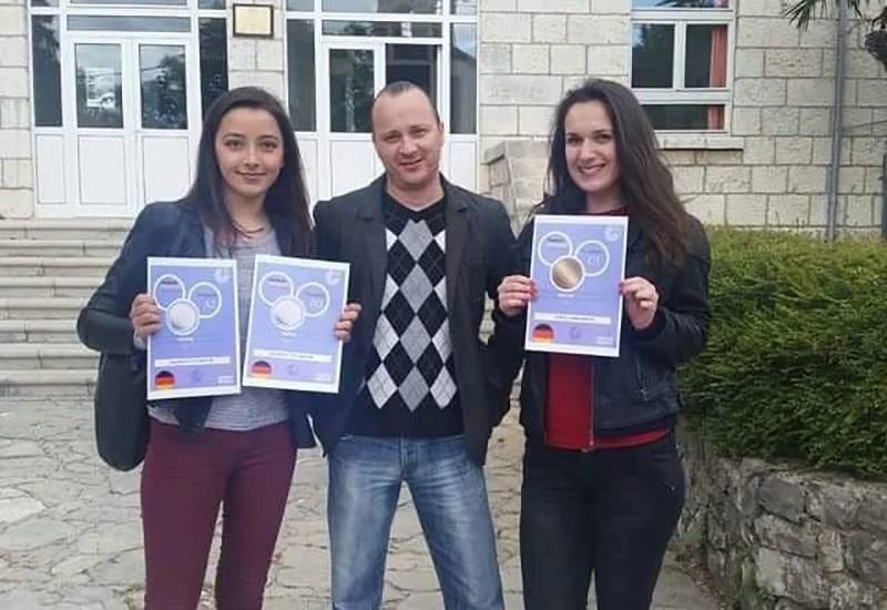 Stolački profesor njemačkog jezika sa učenicima pokorava sva natjecanja