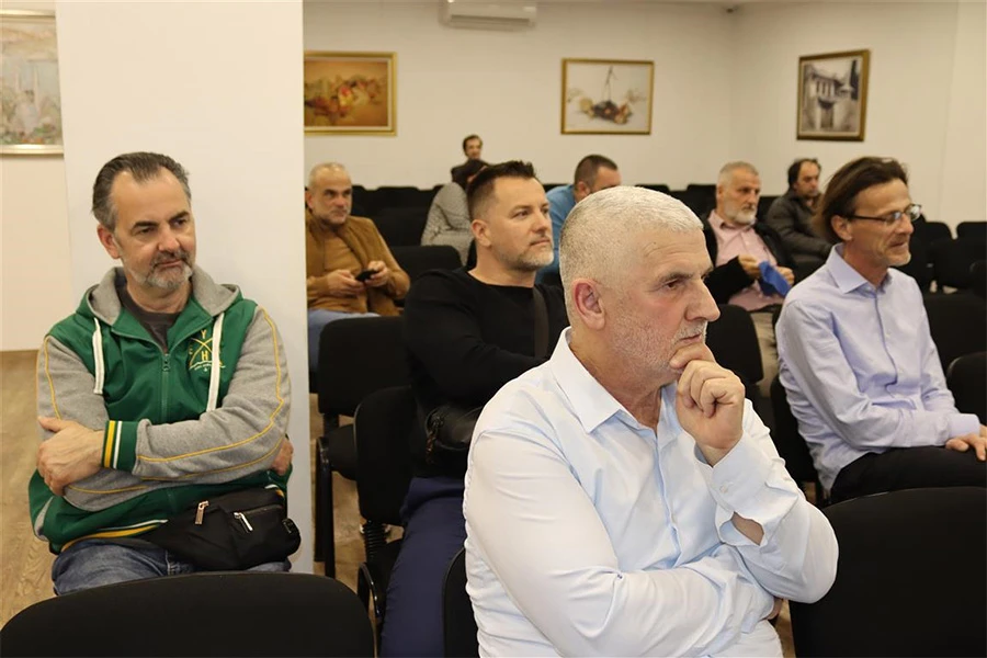 Knjiga „Šapat Džibrilovog krila“ perzijskog klasika uvodi u balkanske misaone tokove