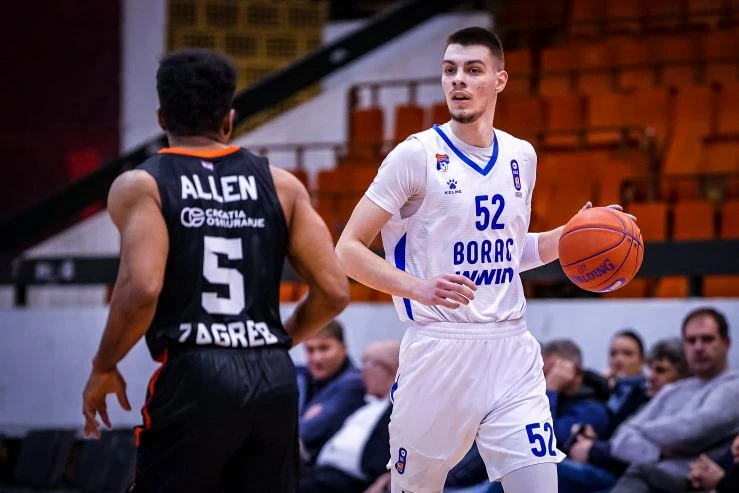 Košarkaši Borca se otrovali u Mostaru, izgubili od Heliosa 0:20
