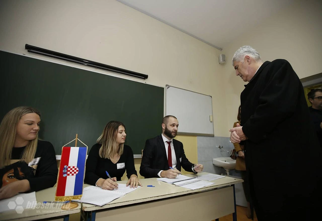 Dragan Za Nauk Vjere