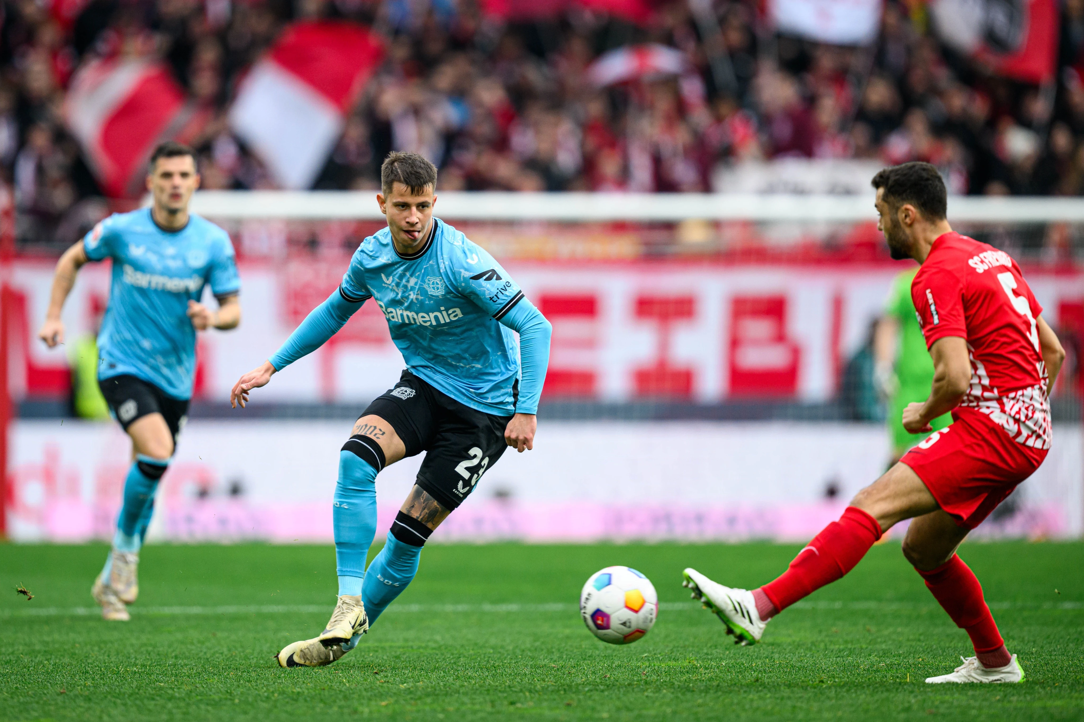 Bayer sve bliži prvom naslovu, Borussia (D) drži mjesto za Ligu prvaka