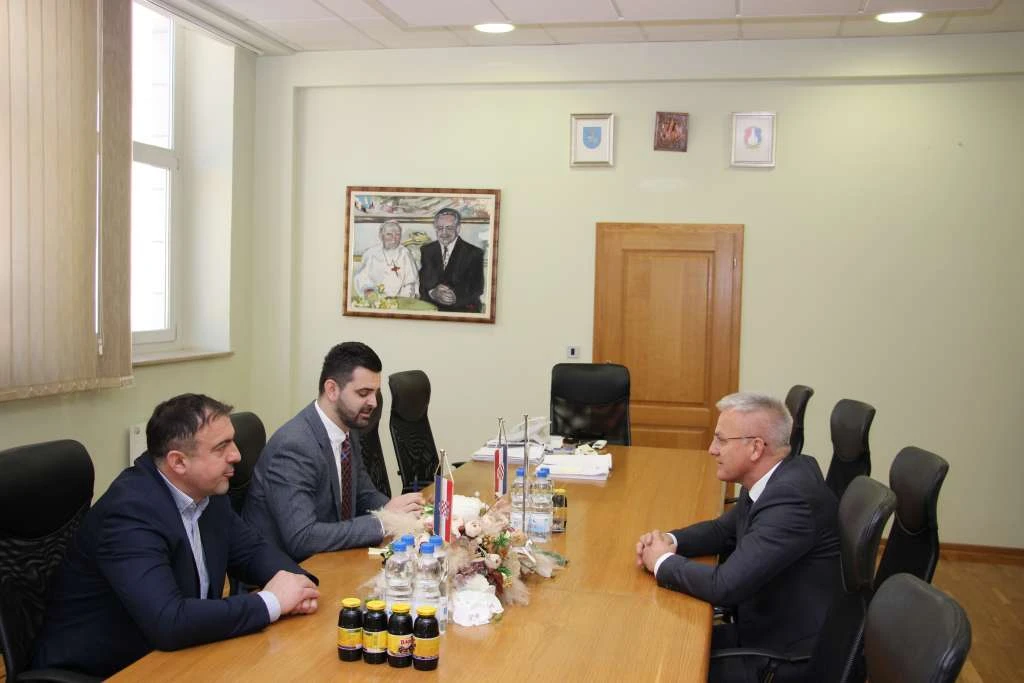 Milas upoznat s kapitalnim projektima koji doprinose razvoju Posušja