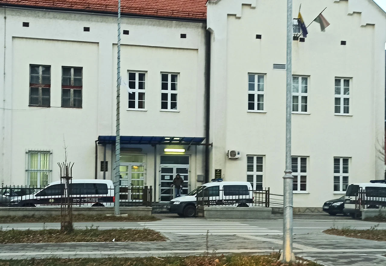 Poništena naredba o neprovođenju istrage o milijunskim dugovima za koncesije u SBK