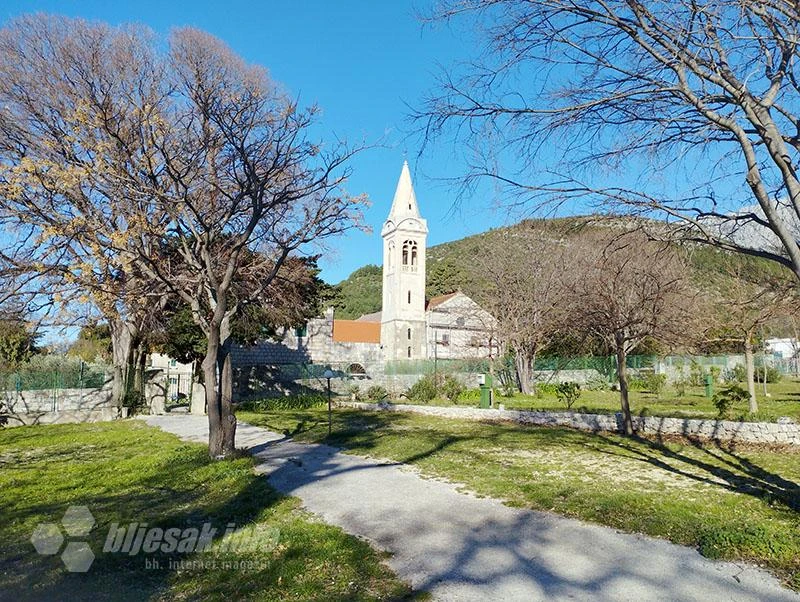 Zaostrog: U zavičaju Starca Milovana