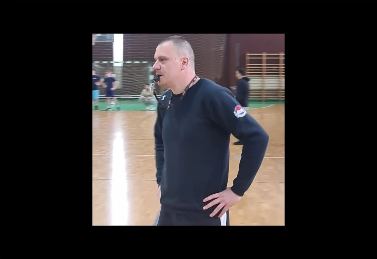 Profesora u BiH smijenili jer je trudan! "Zovu me, čestitaju mi"