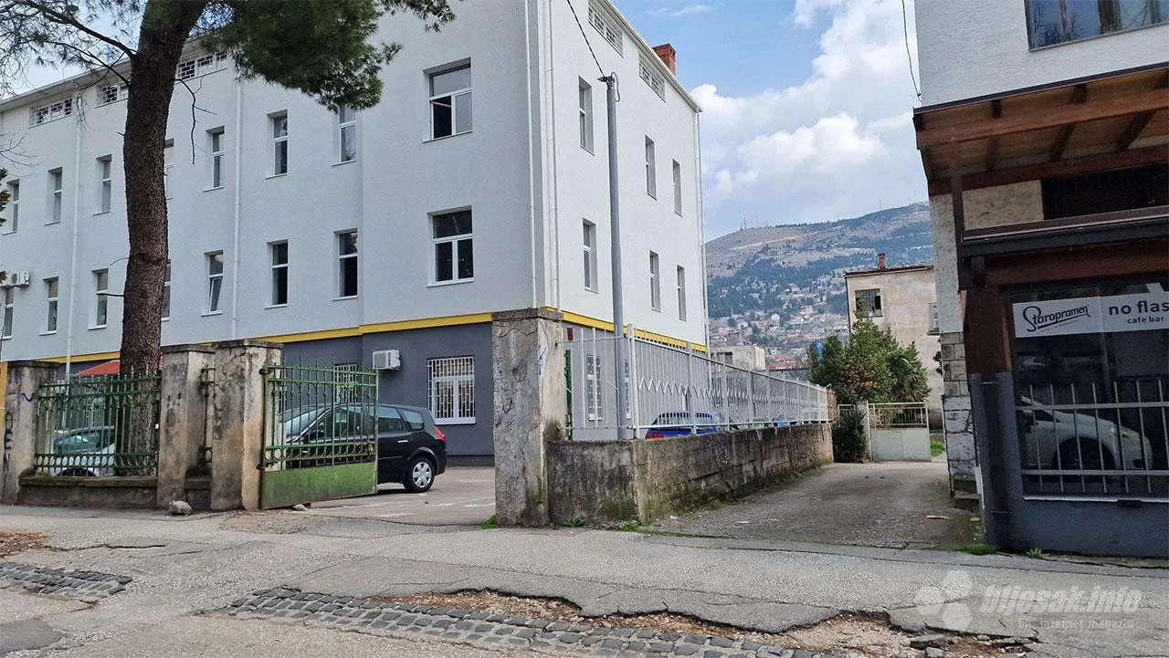 Tučnjava ispred škole u Mostaru: Jedan maloljetnik prepoznat
