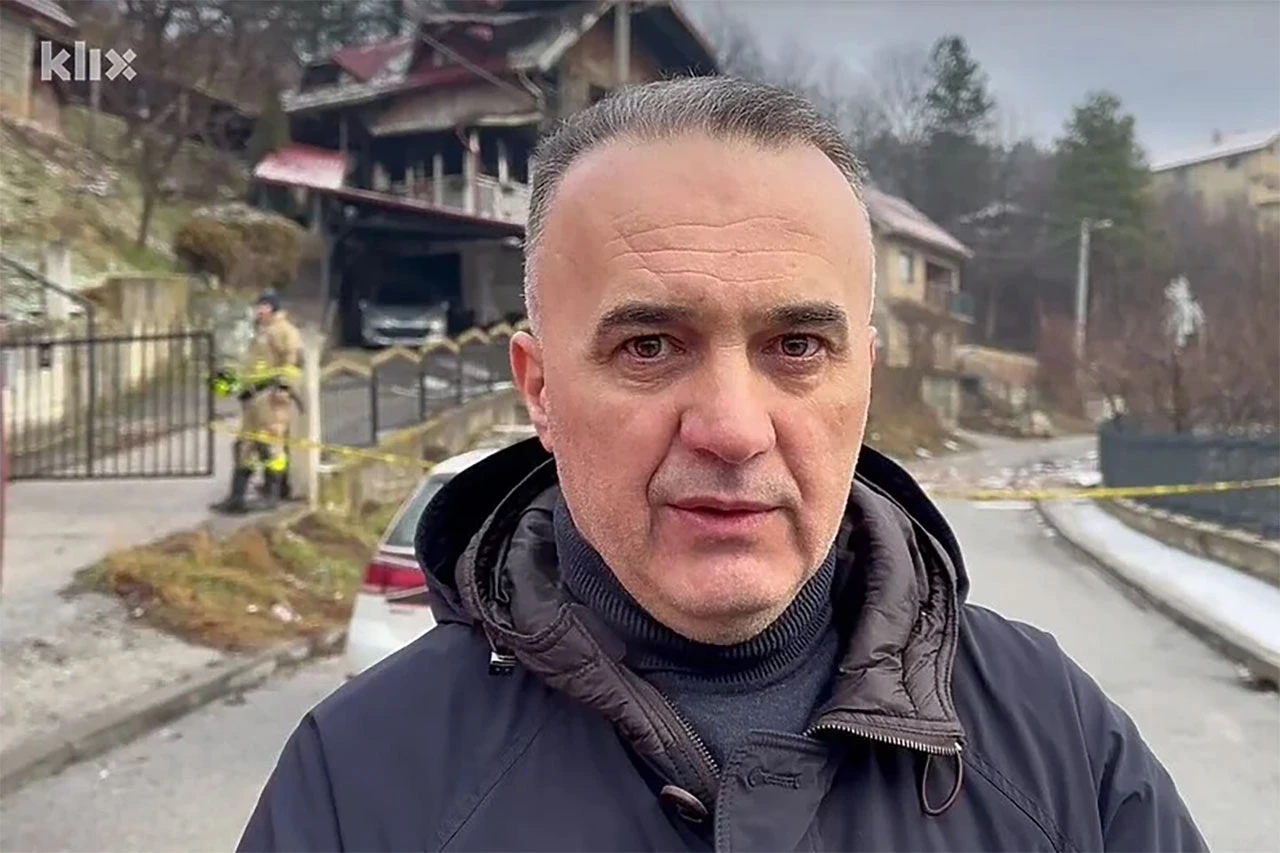 Nakon prijetnji bh. uredniku javio se Mujanović: To nije moj profil niti sam ja to pisao