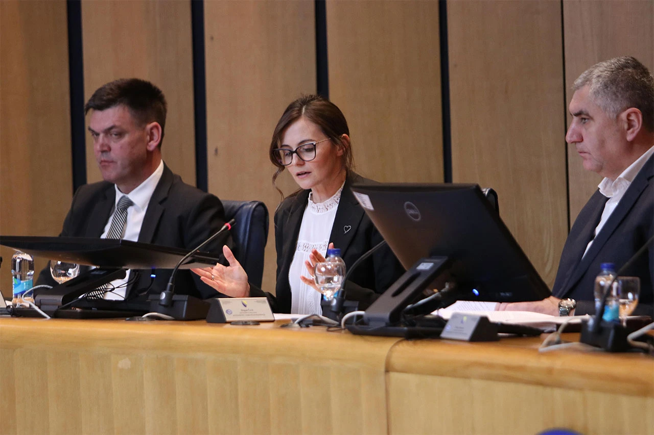 Salkičević-Dizdarević: BiH uvozi 65 posto hrane, a milijuni hektara ostaju neobrađeni